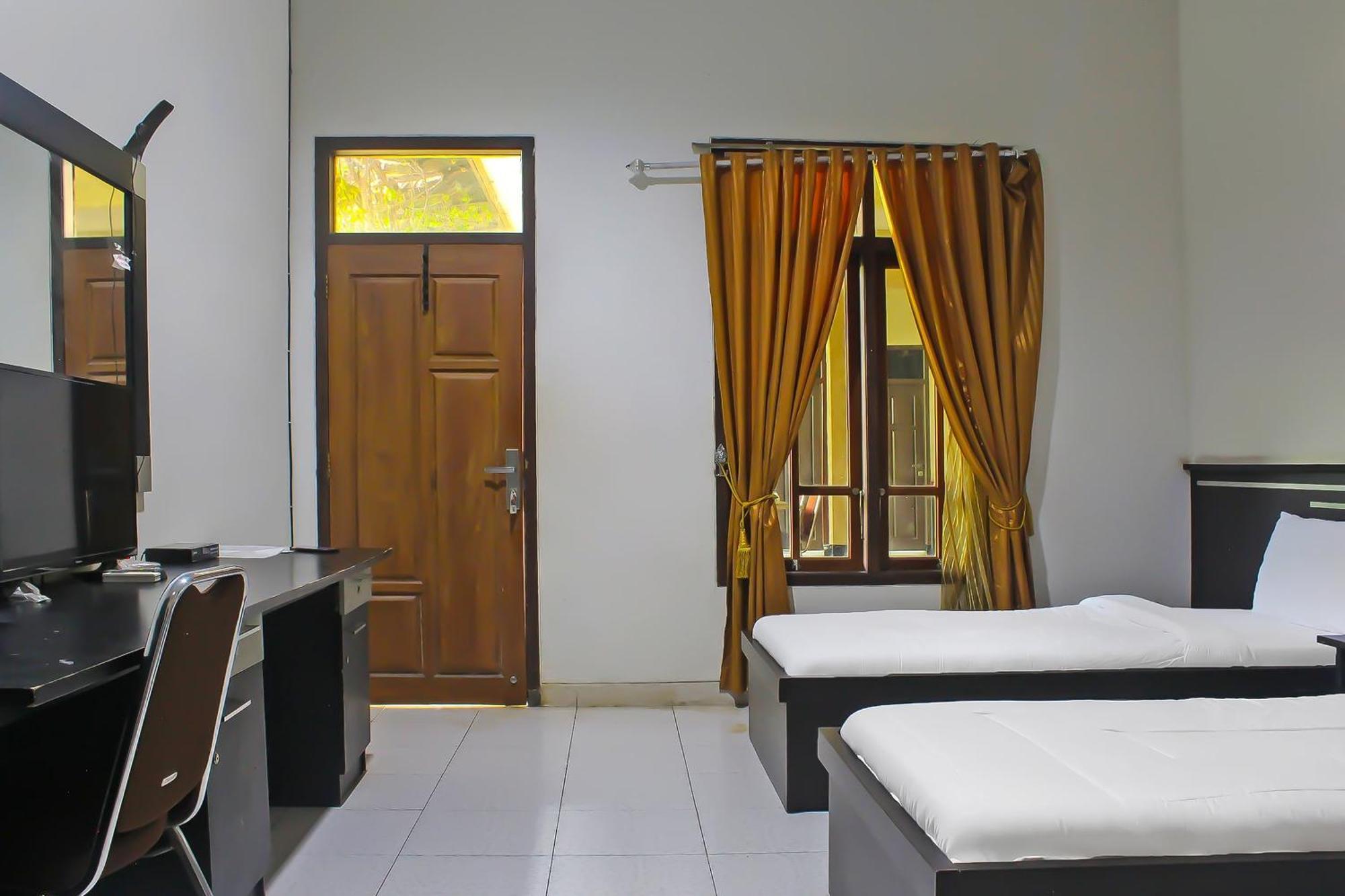Collection O 92268 Hotel Aero Negarasaka Bagian luar foto