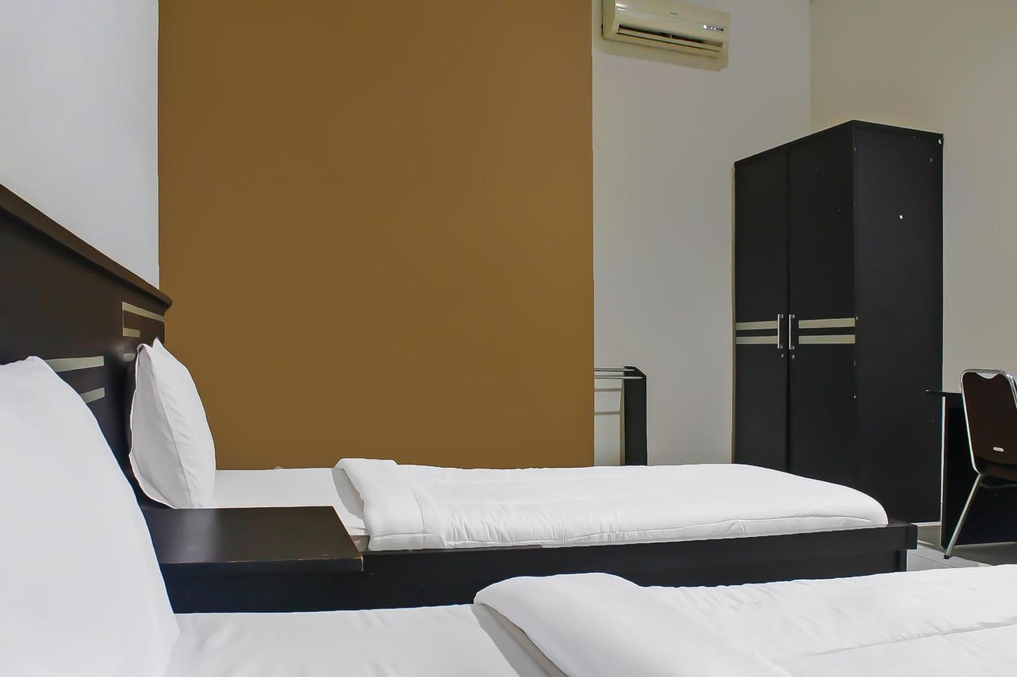 Collection O 92268 Hotel Aero Negarasaka Bagian luar foto